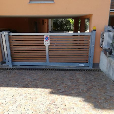 Appartamento La Terrazza Riva del Garda Bagian luar foto